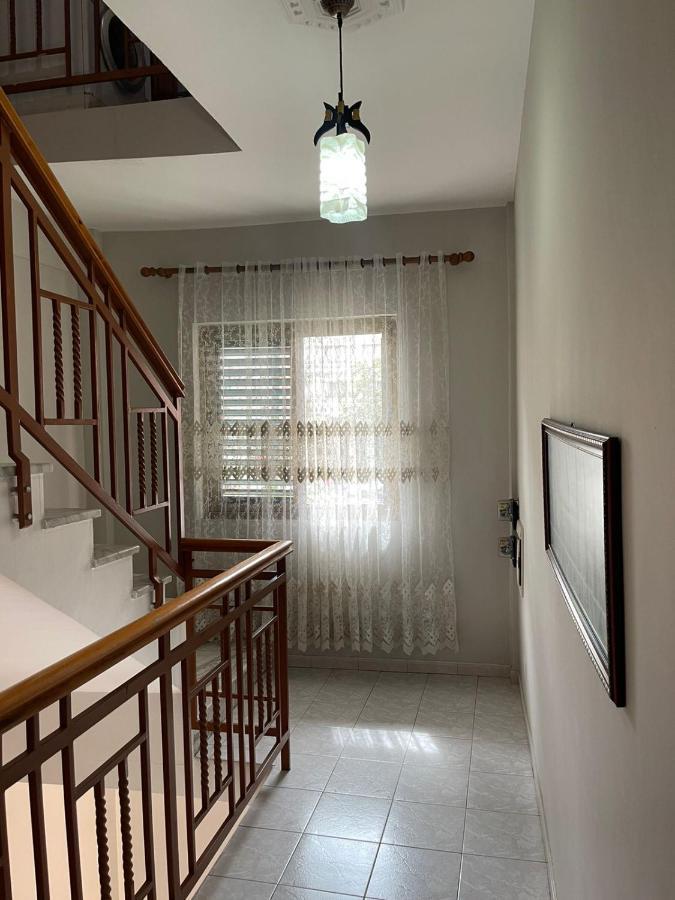 Appartement Vila Dedi à Shkodër Extérieur photo